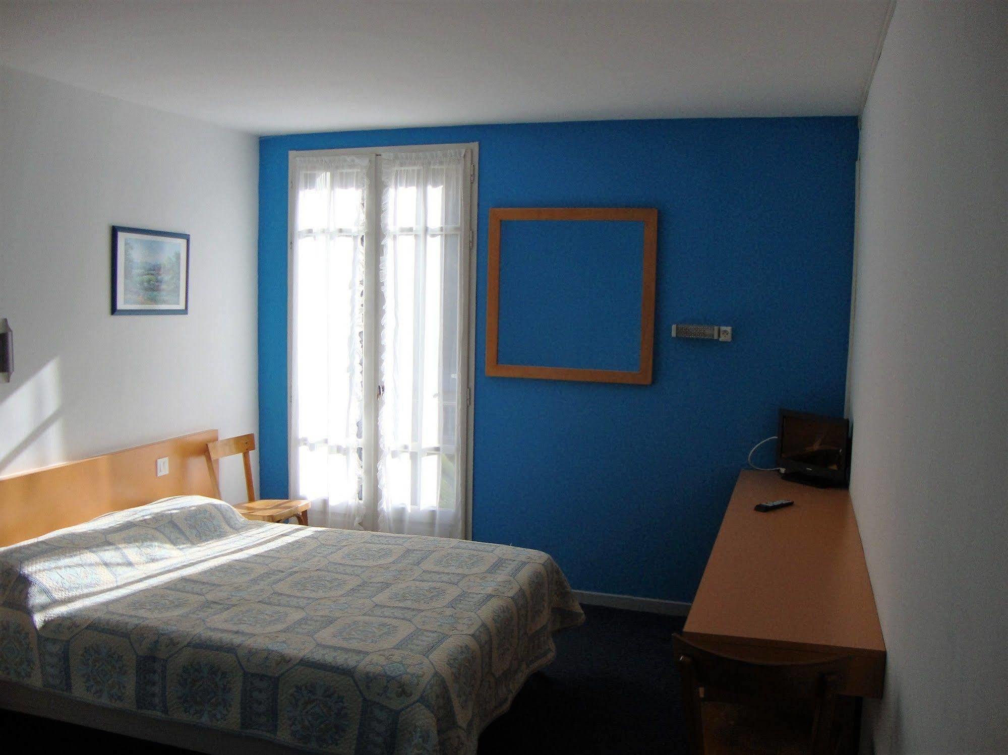 Hotel Au Petit Languedoc Lourdes Exterior foto